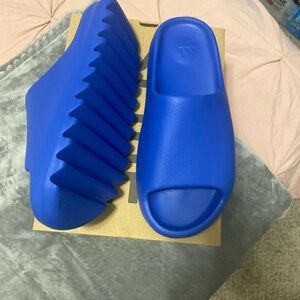 Yeezy Slides Azure Brand New in Box
